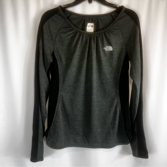 The North Face Women's Gray/ Black Long Sleeve Top Size: S - Picture 1 of 12